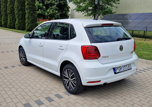 Volkswagen Polo cena 44500 przebieg: 137000, rok produkcji 2016 z Krzeszowice małe 154